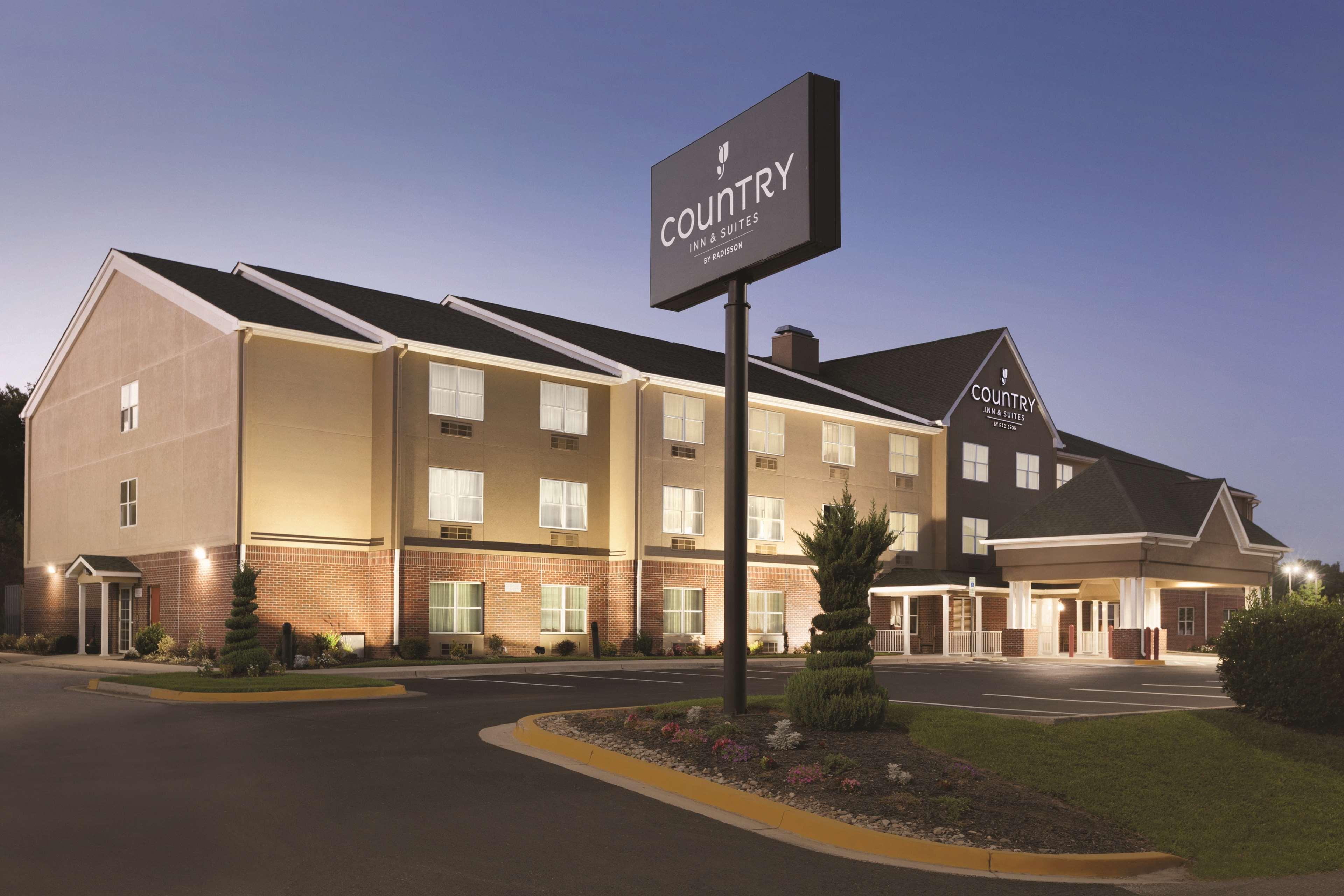 Country Inn & Suites By Radisson, Washington, Dc East - Capitol Heights, Md Luaran gambar